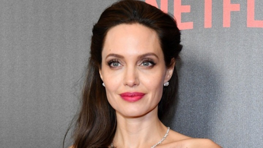 Αντζελίνα Τζολί: Σκέφτεται κάθοδο στην πολιτική