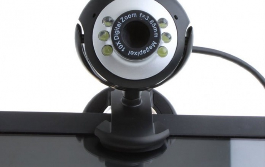 Γιατί δύο στους 10 καλύπτουν τις webcam;