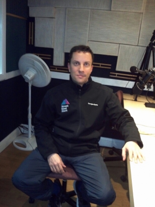 O Δρ Σύρος στον Hellas FM