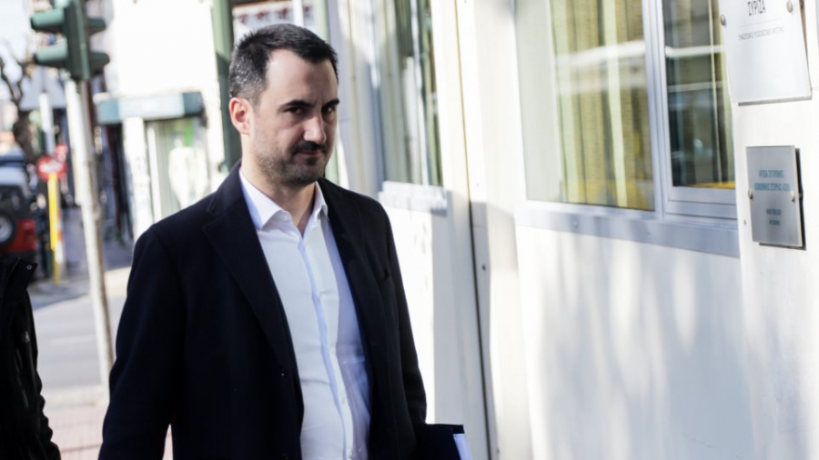 Διακοσμητική ψήφο Αποδήμων προωθεί η Κυβέρνηση - Γελάει ο κόσμος